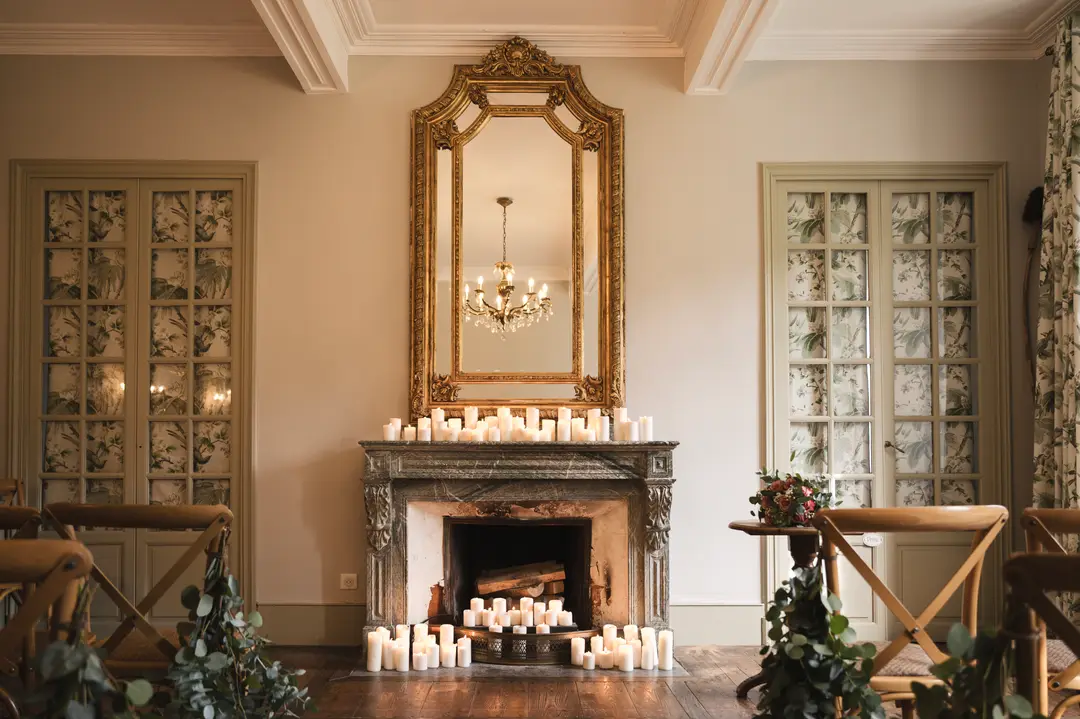 Allée de Cérémonie – mariage Annabelle & Liam, Château de Siradan