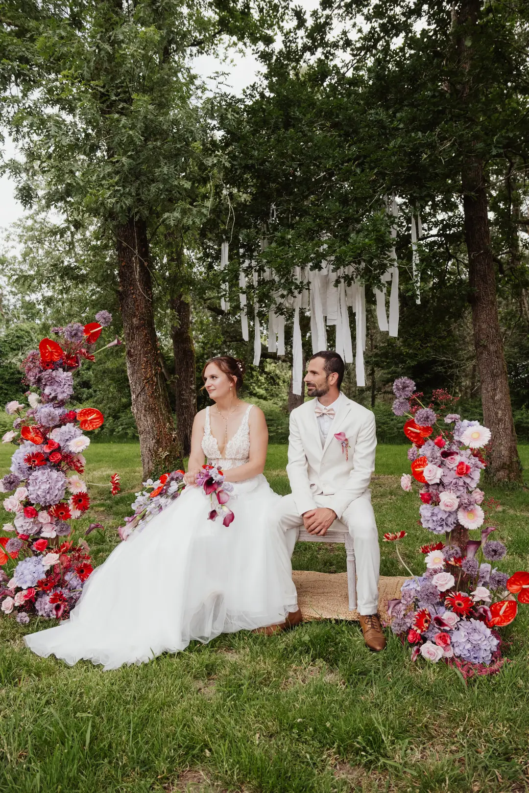 Arche fleurie asymétrique – Shooting d'inspiration, Airial de Lachayre