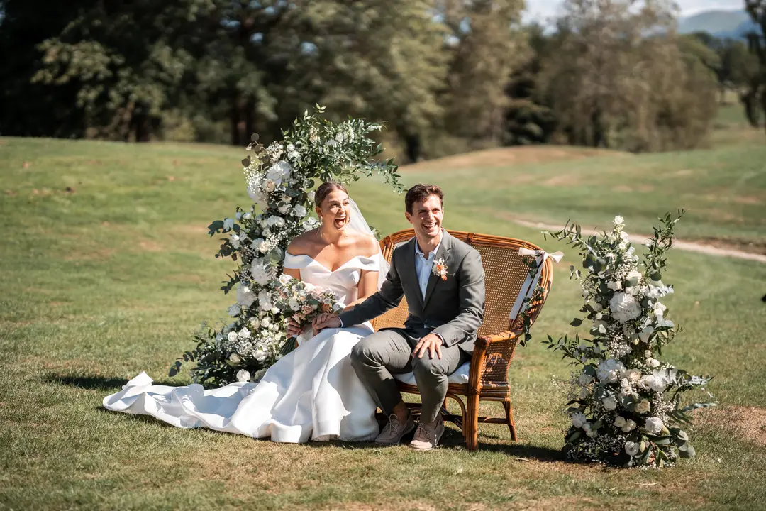 Arche fleurie – mariage Charlotte & Hugo