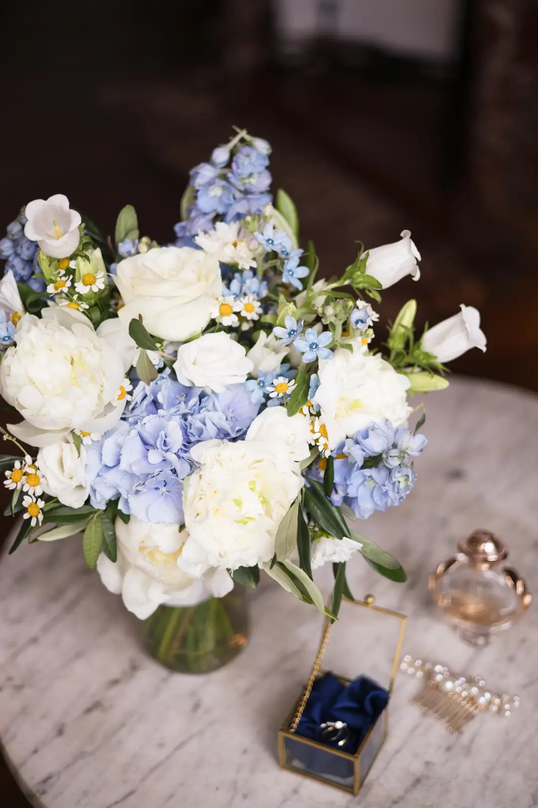 Bouquet de mariée – mariage Emma & Patrick, Château de Caumont