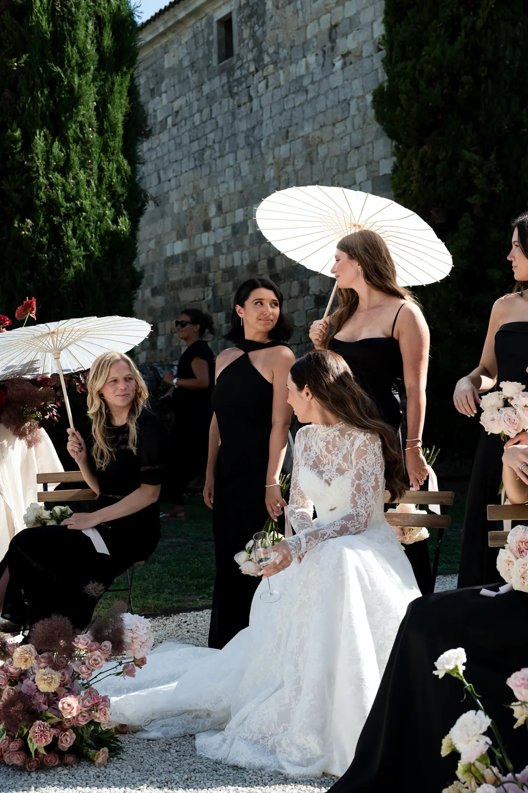 Bouquet demoiselle d'honneur – mariage Harriett & Oliver, Château de Poudenas