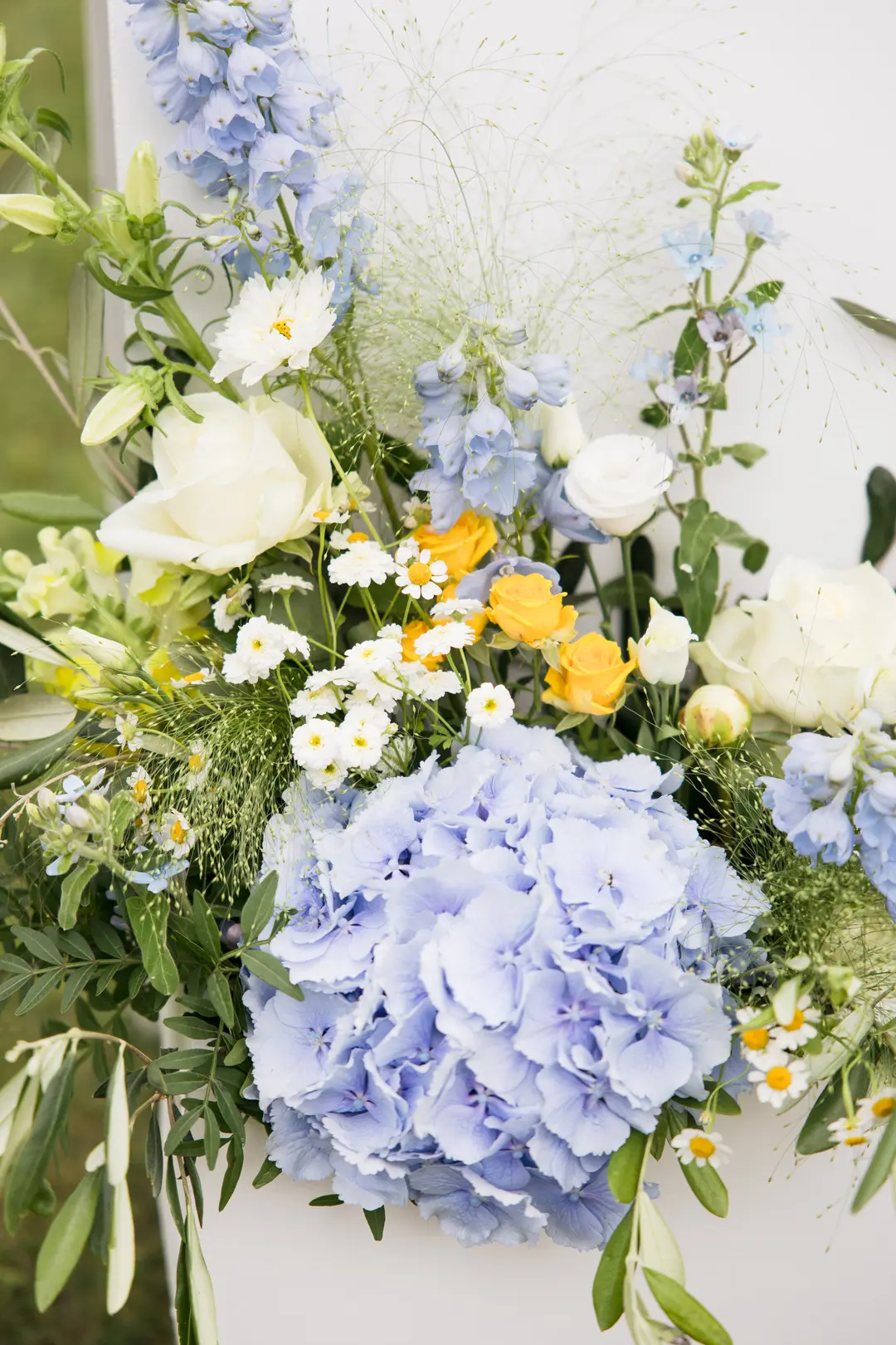Zoom fleurs – mariage Emma & Patrick, Château de Caumont